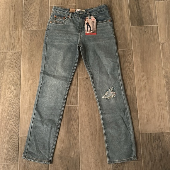 Levi’s Girls Blue Girlfriend Jeans With Rainbow Stitching Size 12 - Picture 2 of 11